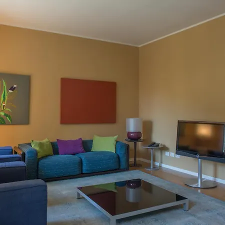 Apartment Casa Bianca Como
